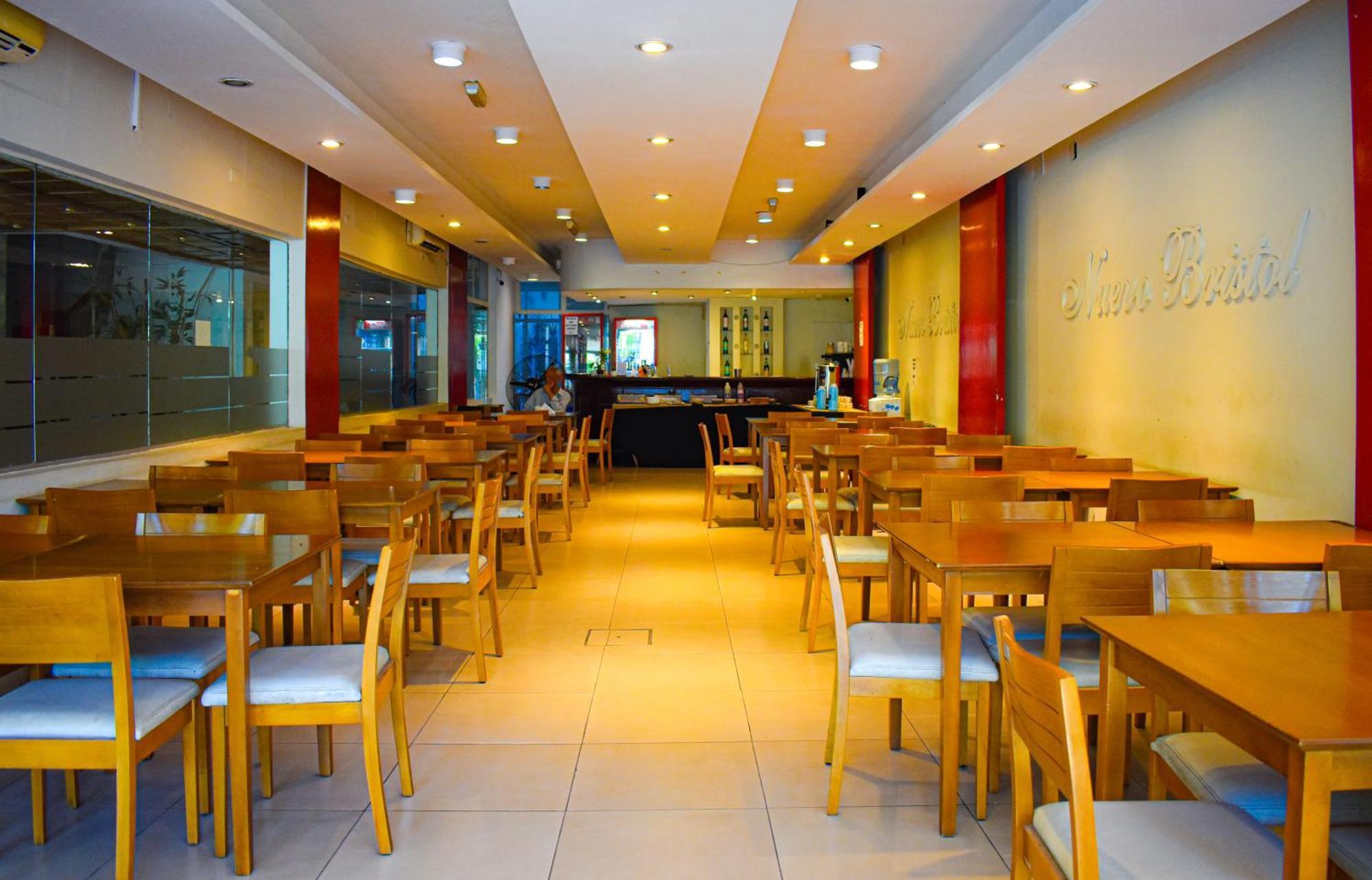 סנטיאגו דל אסטרו Nuevo Hotel Bristol מראה חיצוני תמונה