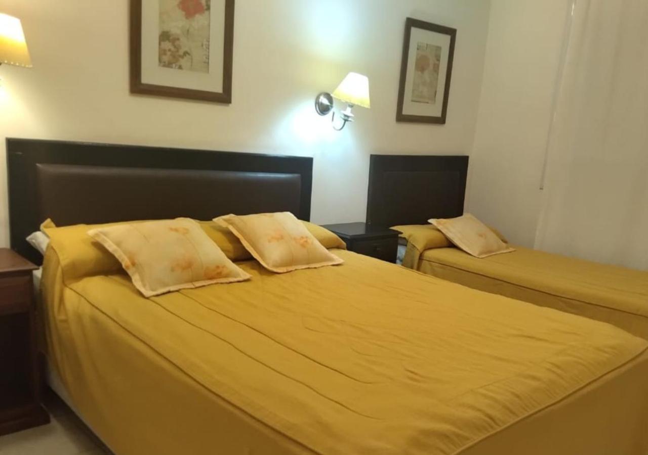 סנטיאגו דל אסטרו Nuevo Hotel Bristol מראה חיצוני תמונה
